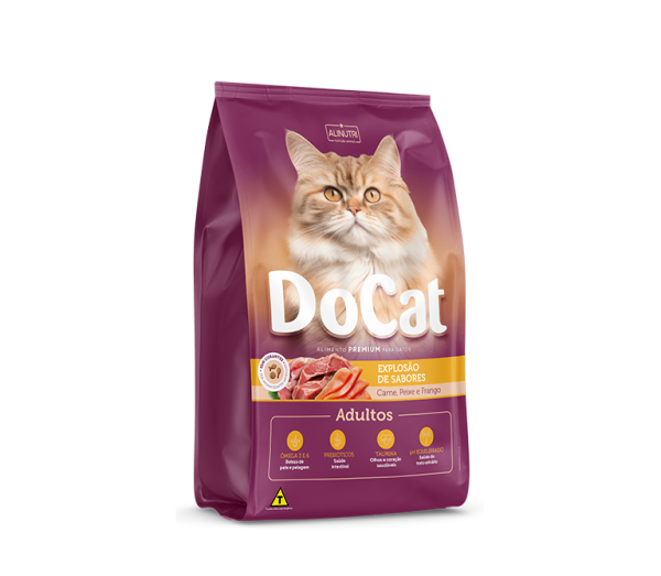 Docat Gatos Adultos Carne Peixe e Frango 1 Kg